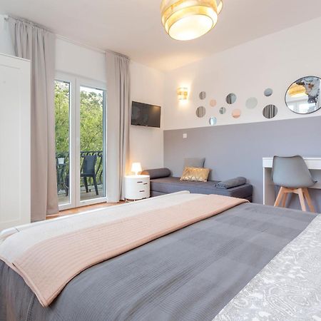 Mamma Mia Apartments-City Center هفار المظهر الخارجي الصورة