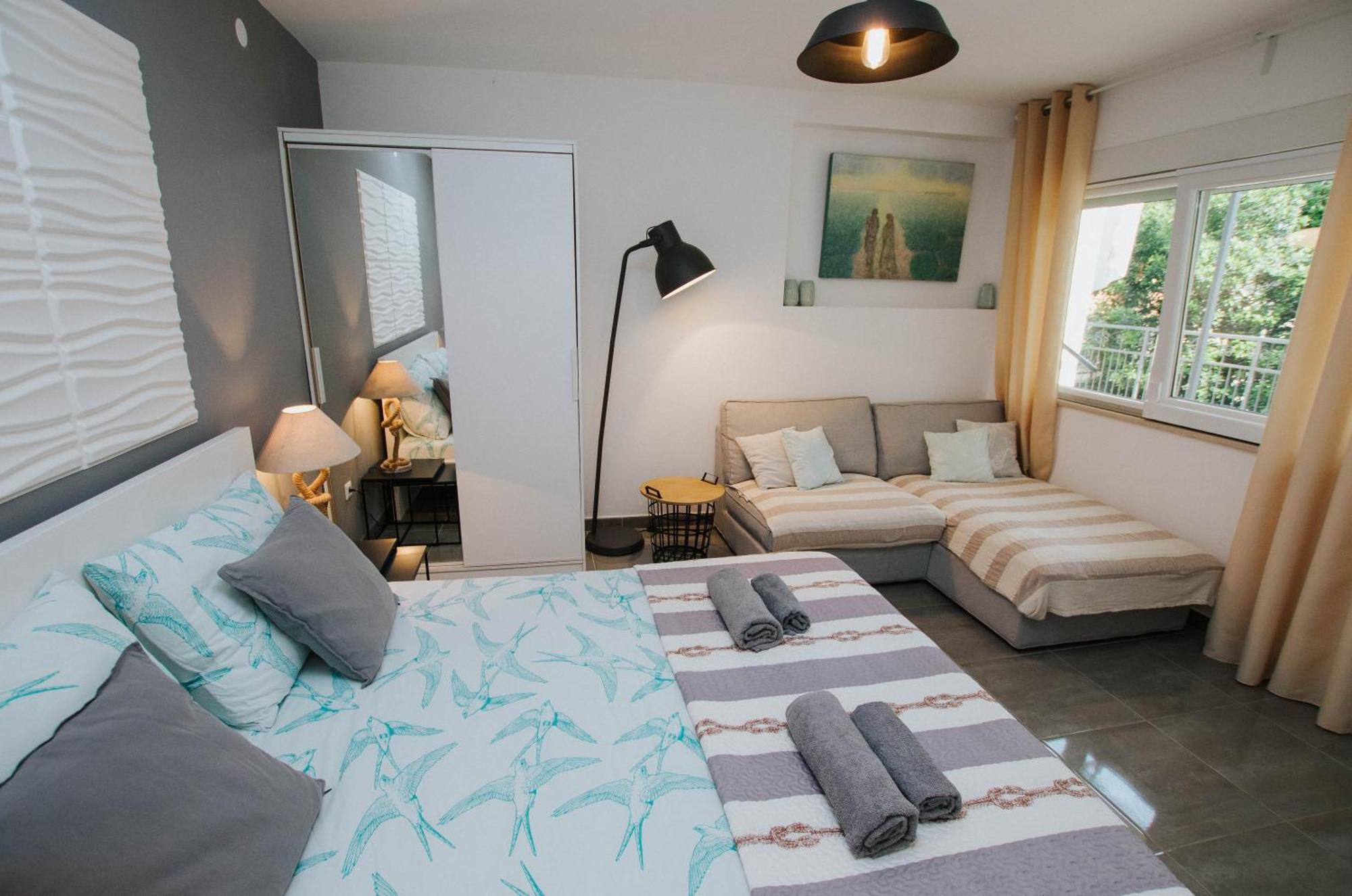 Mamma Mia Apartments-City Center هفار المظهر الخارجي الصورة