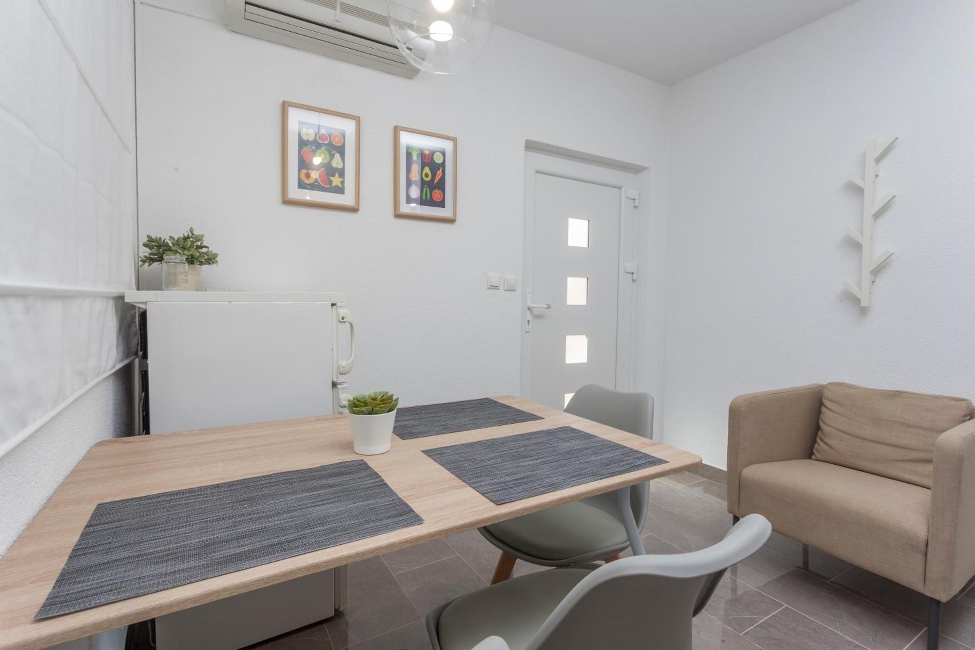 Mamma Mia Apartments-City Center هفار المظهر الخارجي الصورة