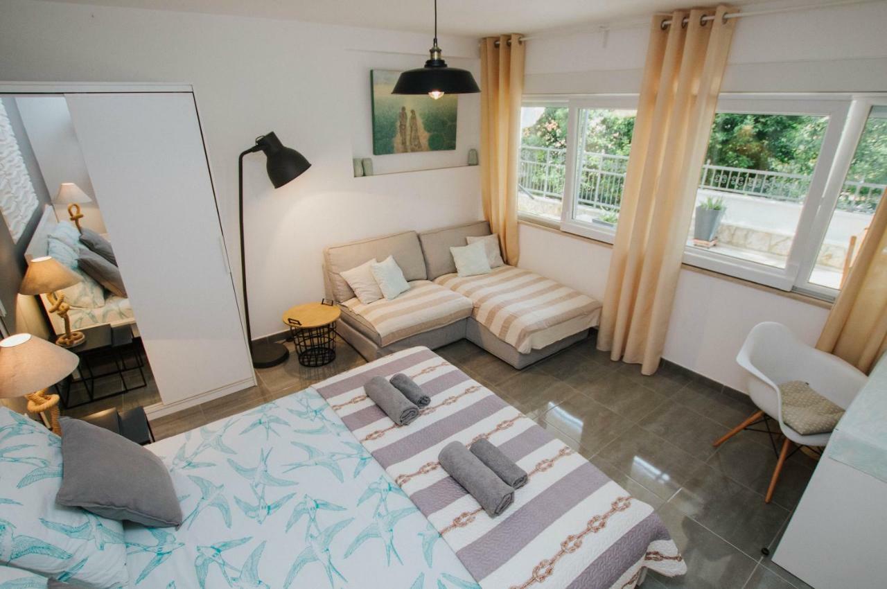 Mamma Mia Apartments-City Center هفار المظهر الخارجي الصورة